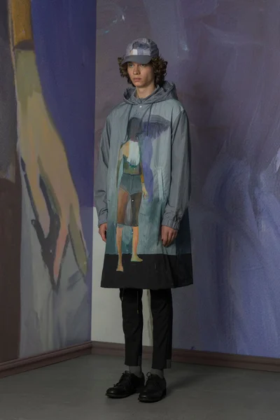 Look 33
